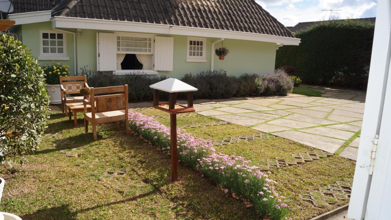 Pousada Chateau Colinas Campos do Jordão Extérieur photo